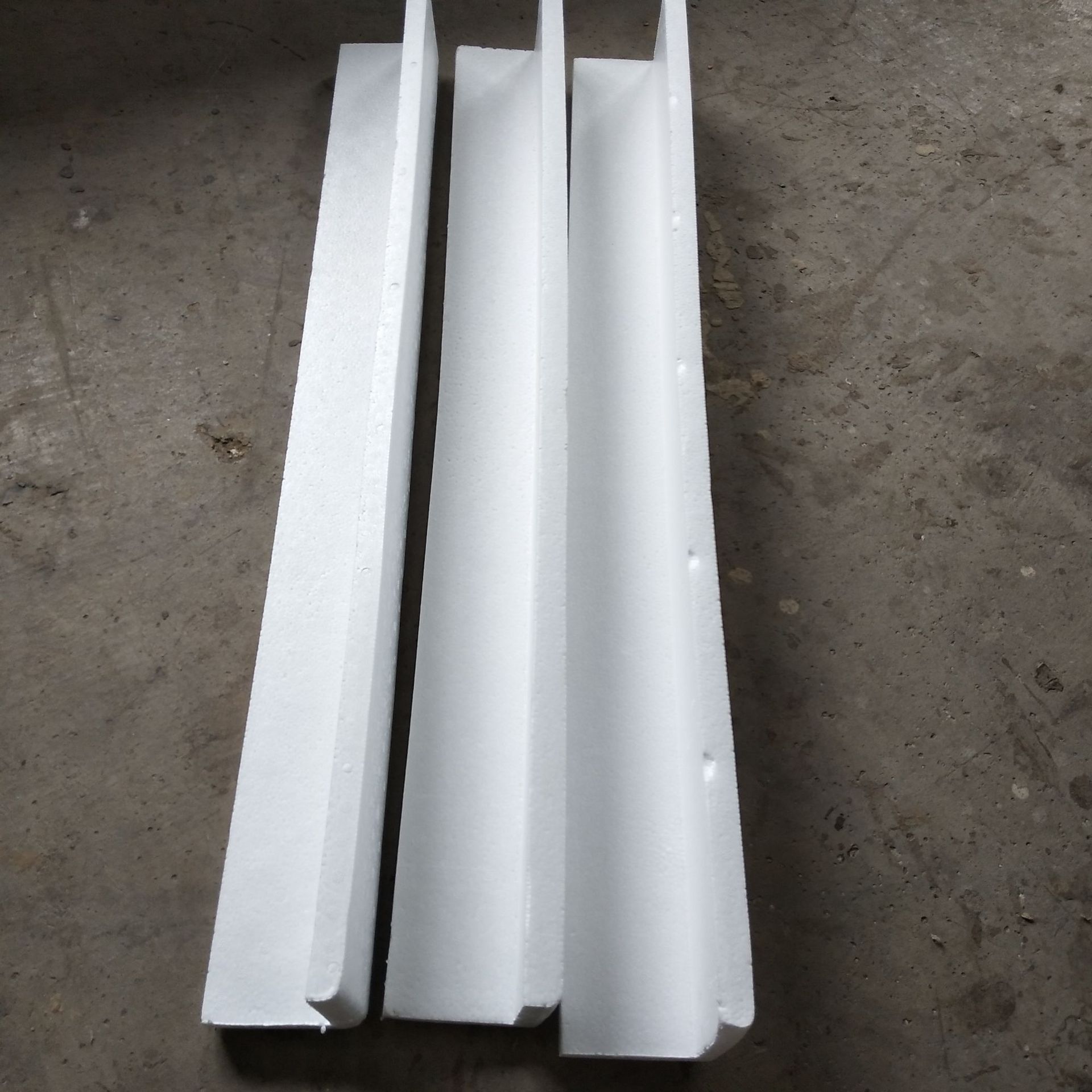 厂家直销泡沫护条护边包装边角护角白色保丽龙家具l型eps包角包边