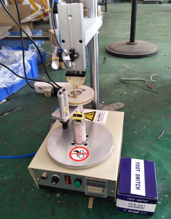 其他电子产品制造设备-1000rs磁环线圈外围胶带半自动包胶机变压器