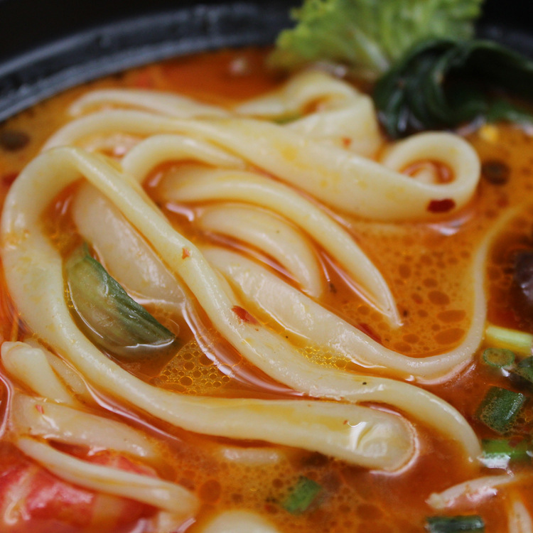 麻辣烫 带牛筋面的麻辣烫270g真空袋装东北特色小吃速食食品批发