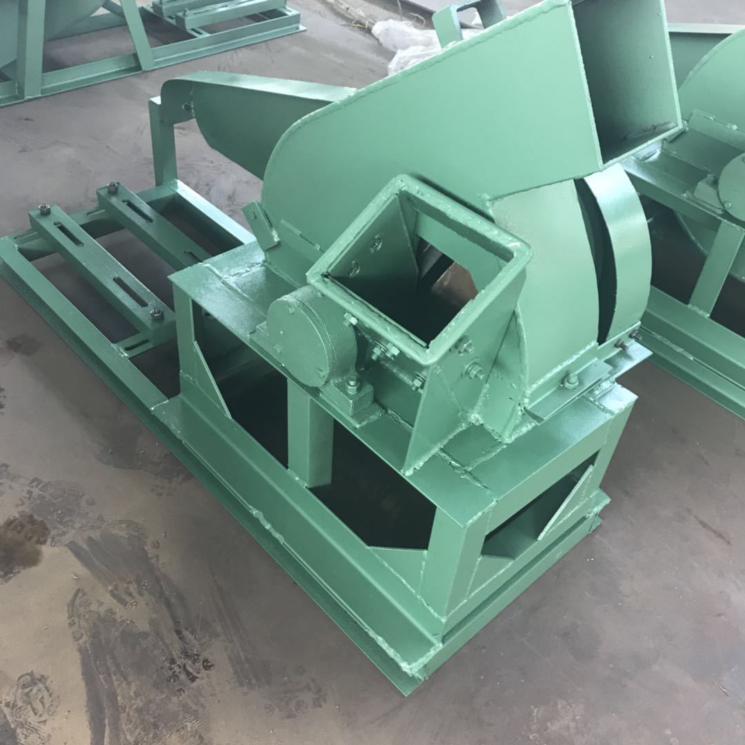 直销高效木材削片机 可移动式双口进料木材切片机 食用菌木屑机