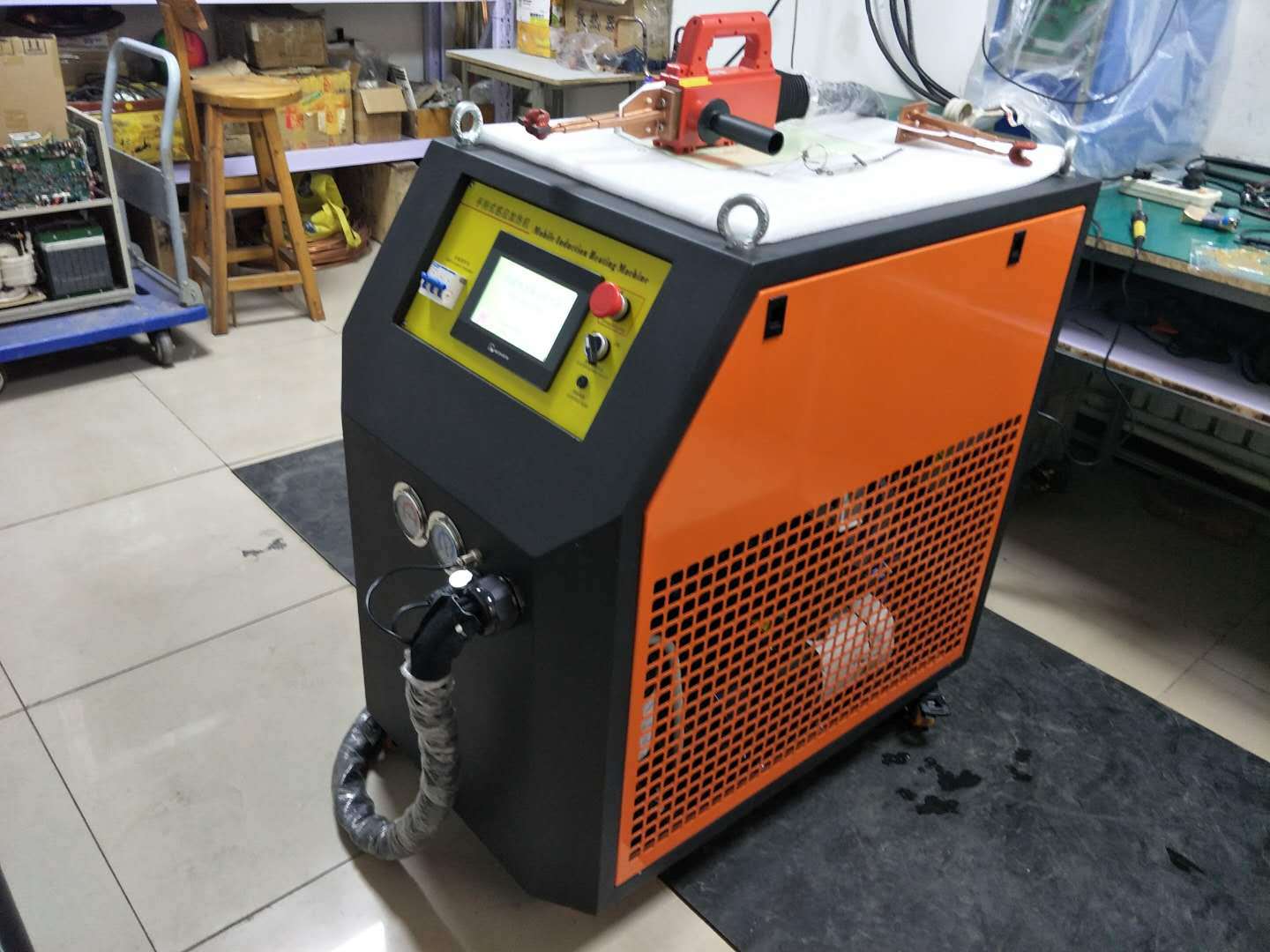 手持式感应加热