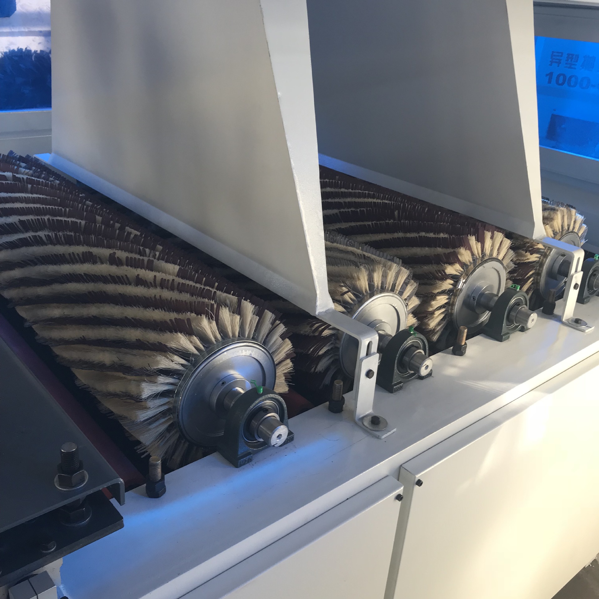 木工机械抛光机 全自动木板抛光机 黄岛禹晟泽