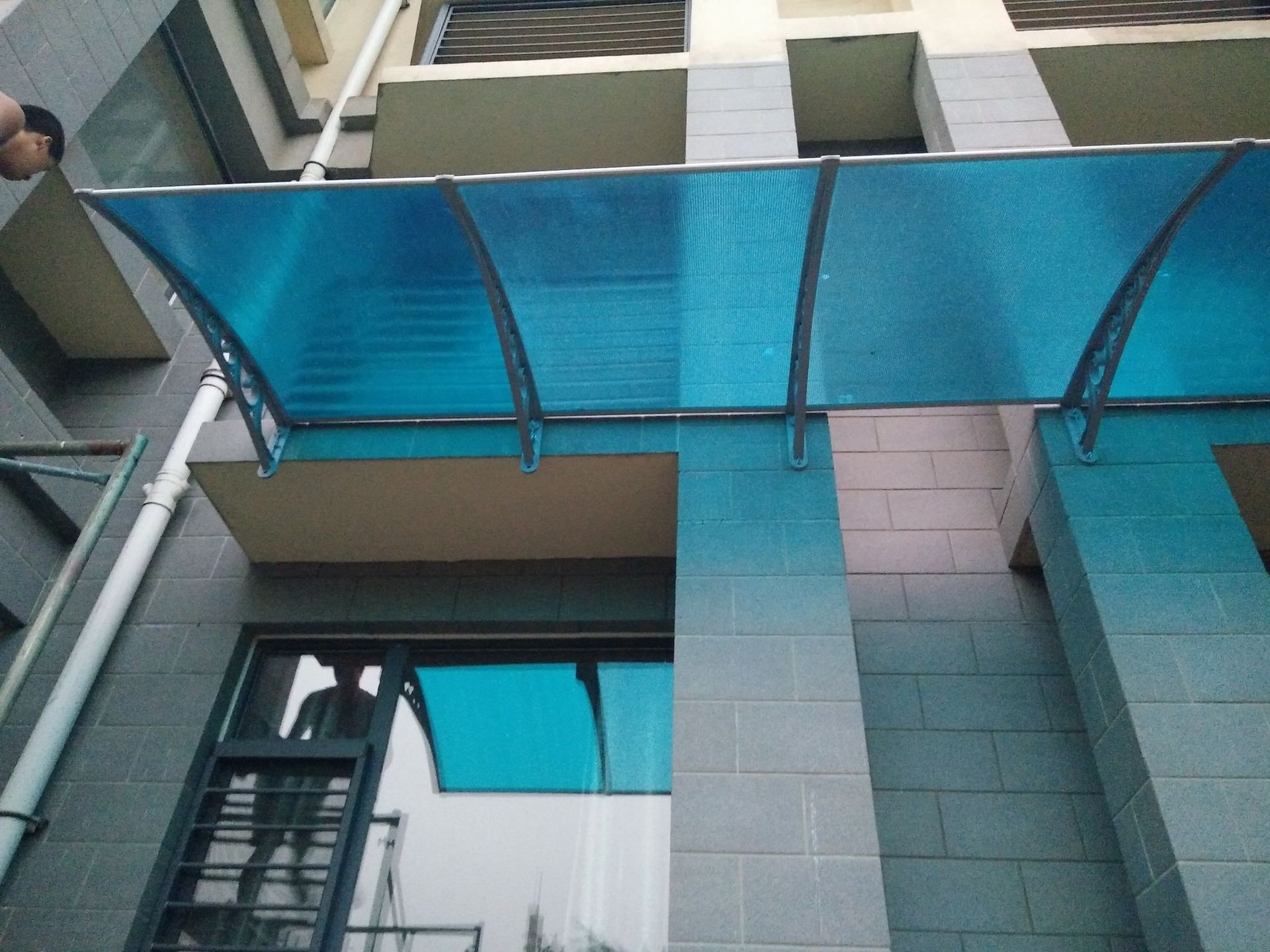 车棚和简易雨棚 诚招全国各地线下线上经销批发商 由于买家的购买数量