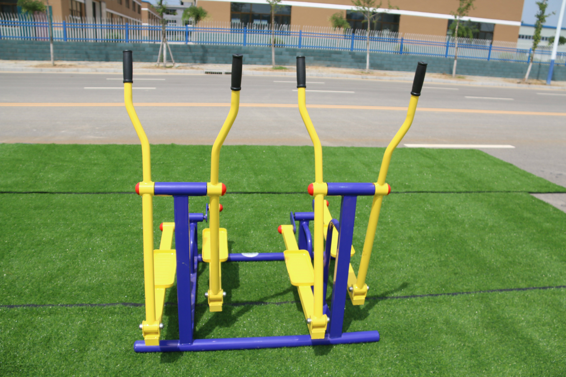 室外健身器材椭圆机家用小区广场公园体育锻炼户外健身路径直销