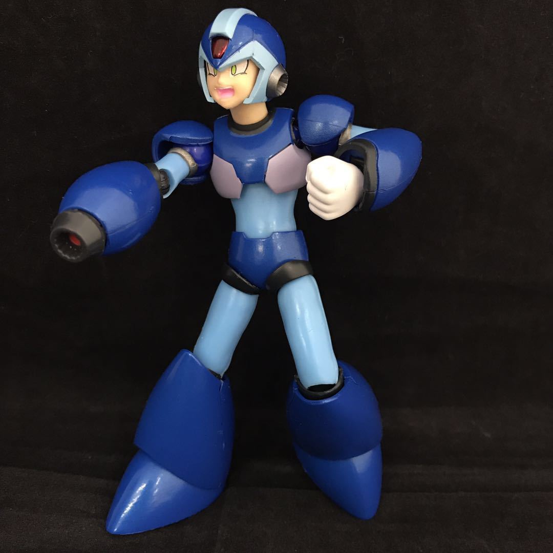 动漫周边 shf洛克人 蓝色可动模型 高智能人形机器玩具模型手办