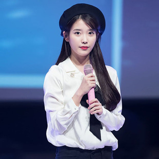 2018早春明星李智恩iu同款白色西装领衬衫撞黑色蝴蝶结上衣女装潮