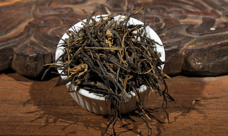 云南大树滇红凤庆红茶散装直条松针散茶毛峰勐海产地直销特价批发