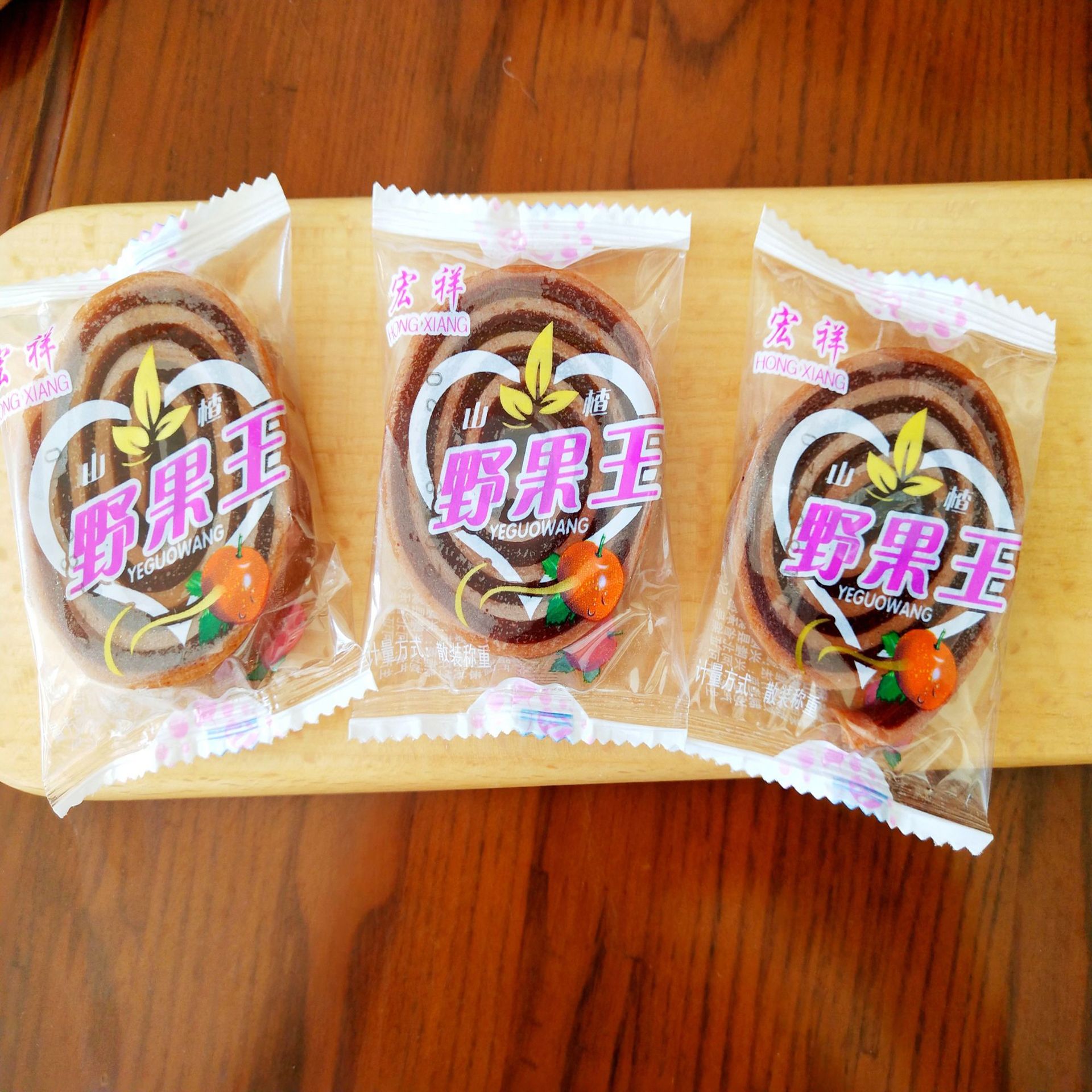 量多优惠 宏祥野果王兴隆县特产蜜饯山楂卷零食山楂果糕散装