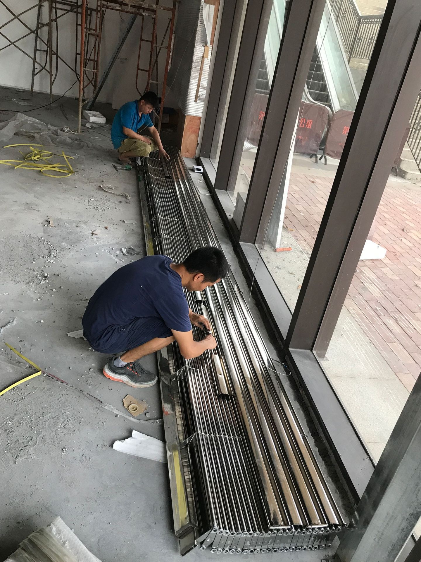 不锈钢通花卷帘门电动防盗镂空商场电动卷闸门进户门车库门定做