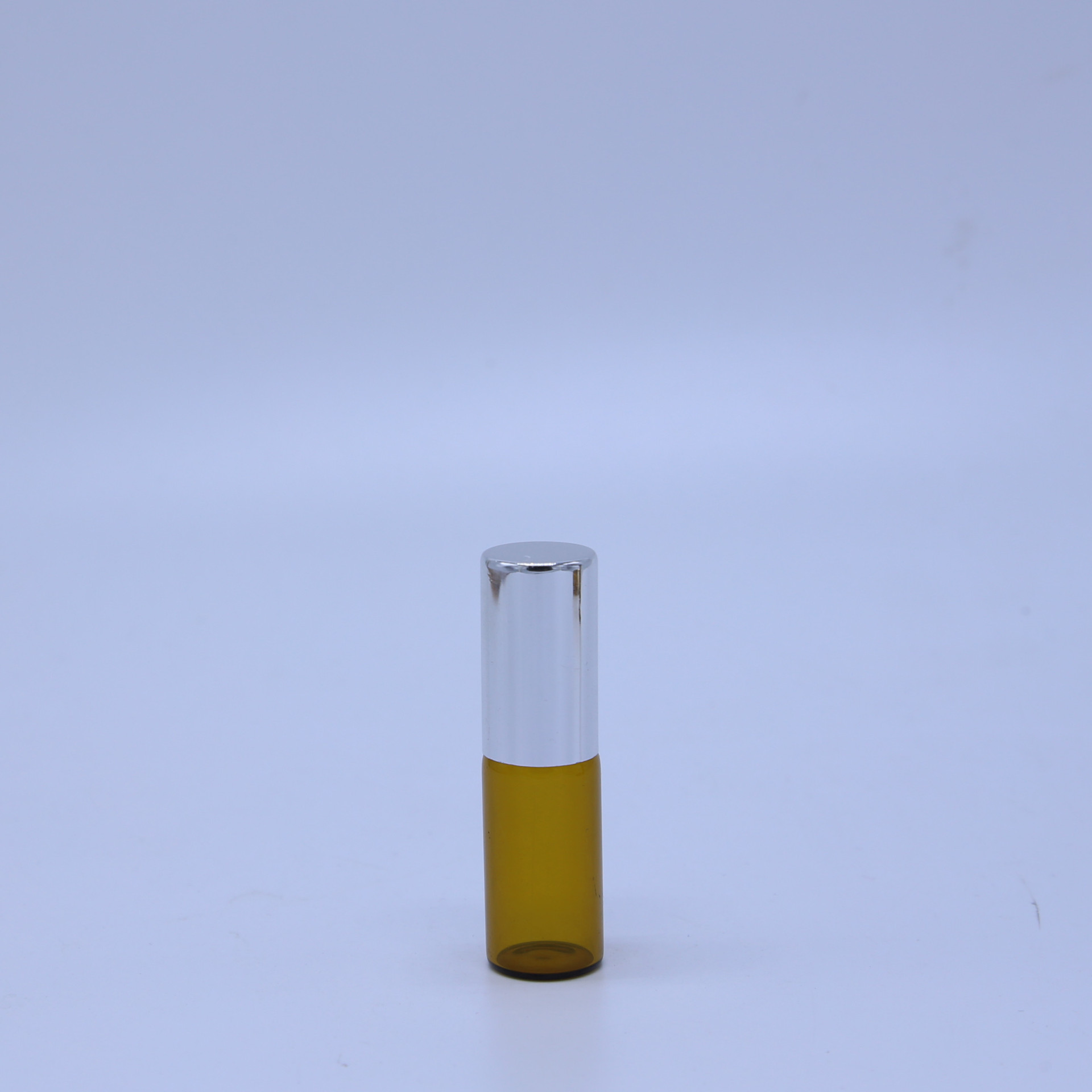 厂家直销拉管滚珠瓶4ml 6ml 10ml茶色走珠瓶现货供应便携小瓶子