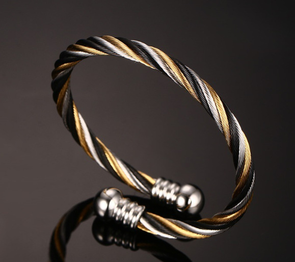 厂家直销新款热销外贸欧美风爆款三色钢丝手镯钛钢威亚单圈手镯9