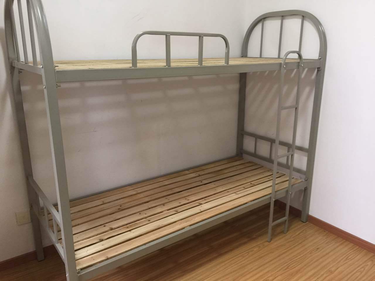 员工高低床 工地上下铺床 宿舍双层床上下铁架金属床