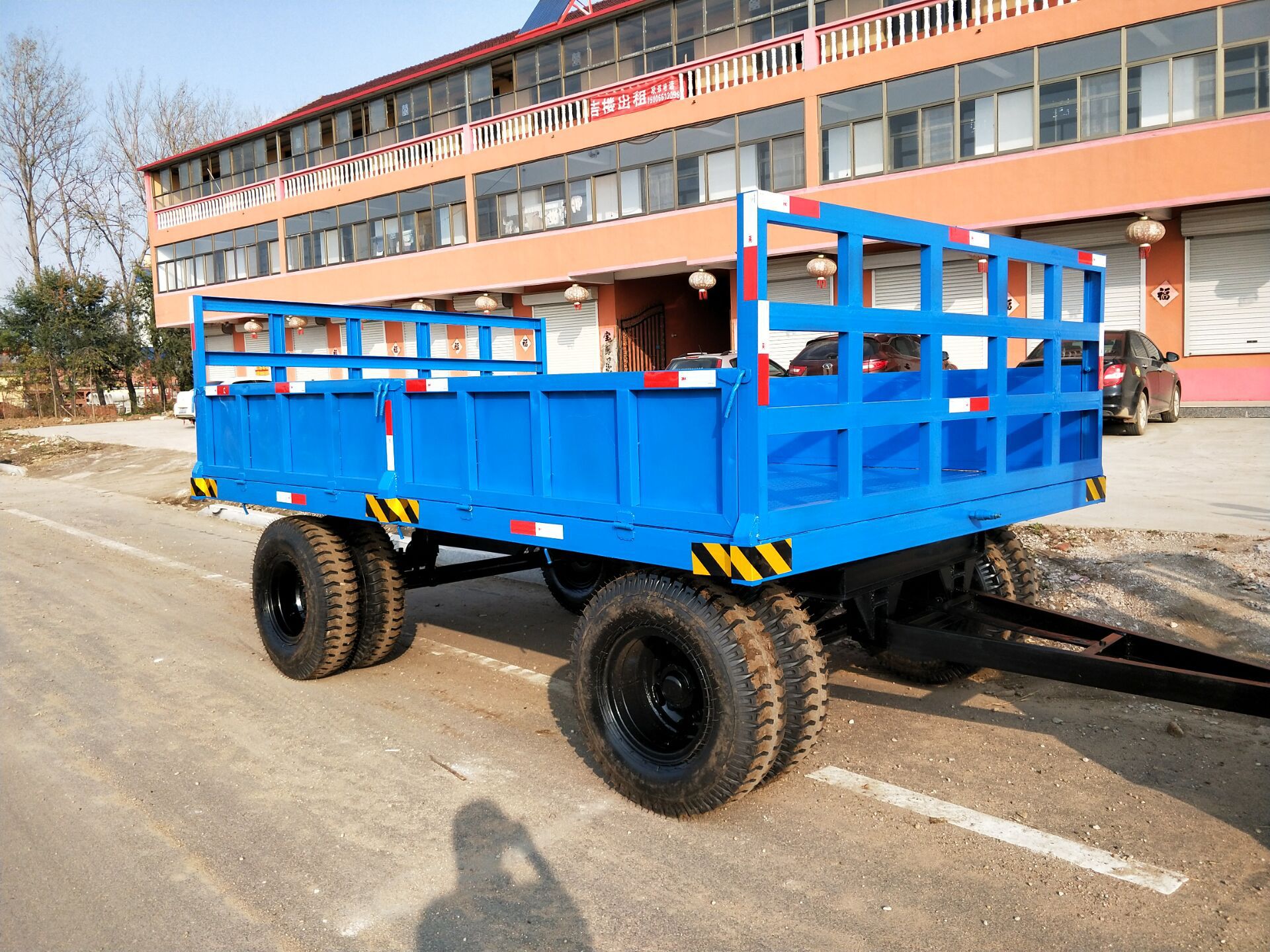 商用15吨全挂车 带箱板农用平板拖车定制 护栏拖车