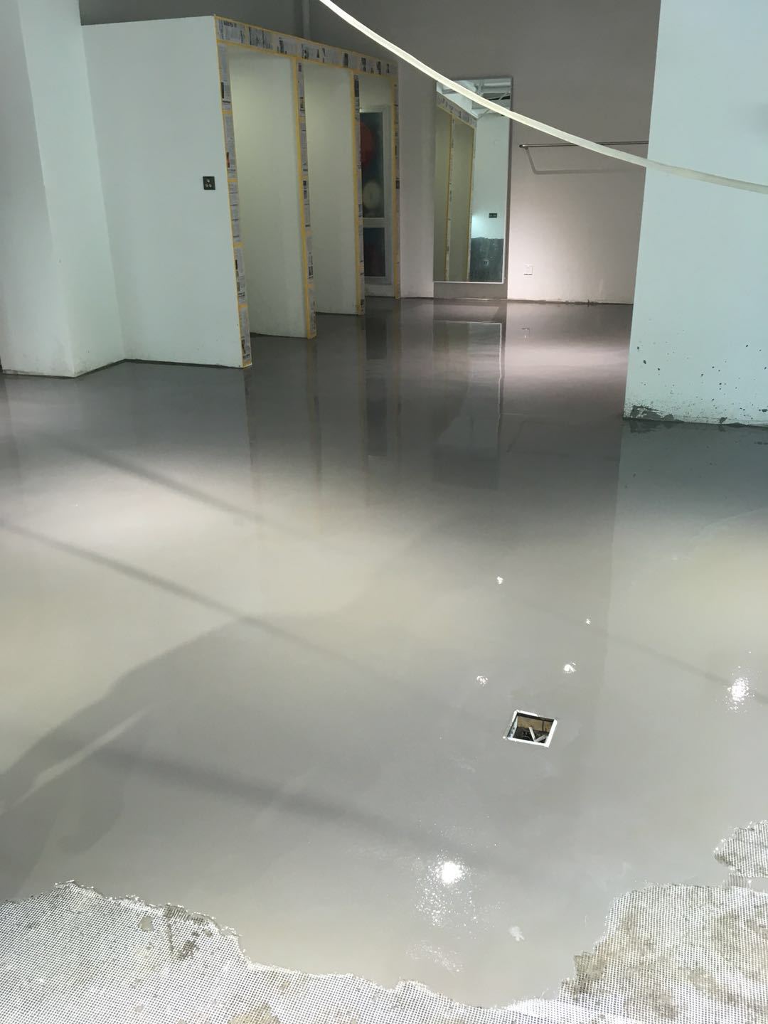 可包工包料施工自流平水泥地坪 快干水泥自流平材料 地面翻新处理