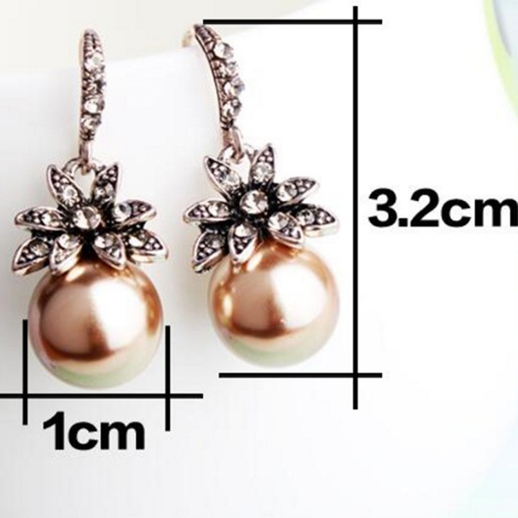 Sunflower Pearl Earrings - Champagne Gold