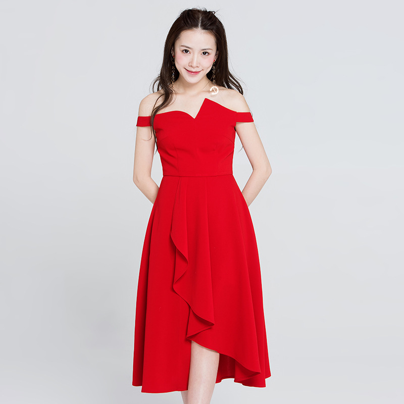 yigelila2020夏季新品主持人晚会连衣裙一字肩礼服裙63321