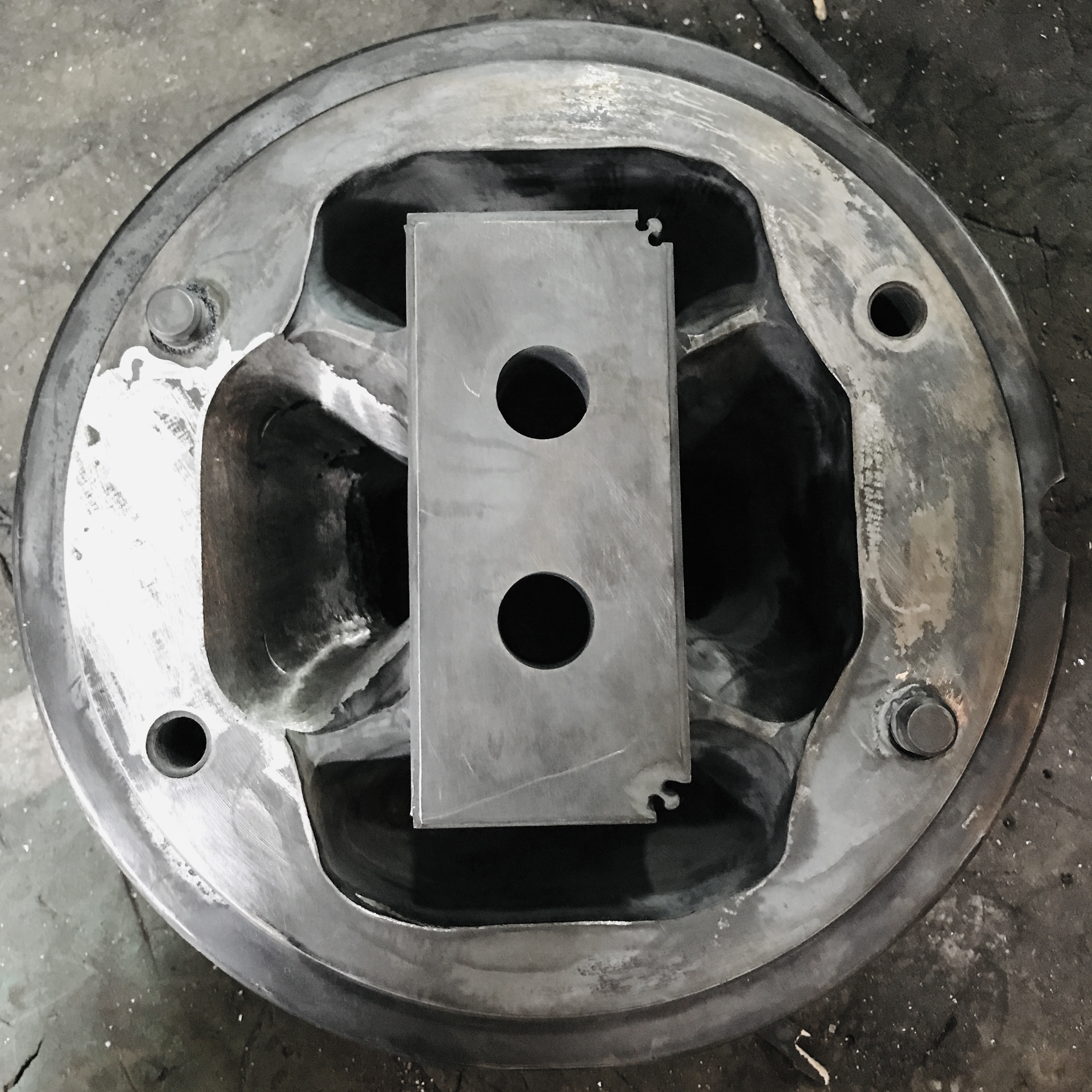 广东佛山专业定制模具模具开发专业设计团队铝型材挤压模具