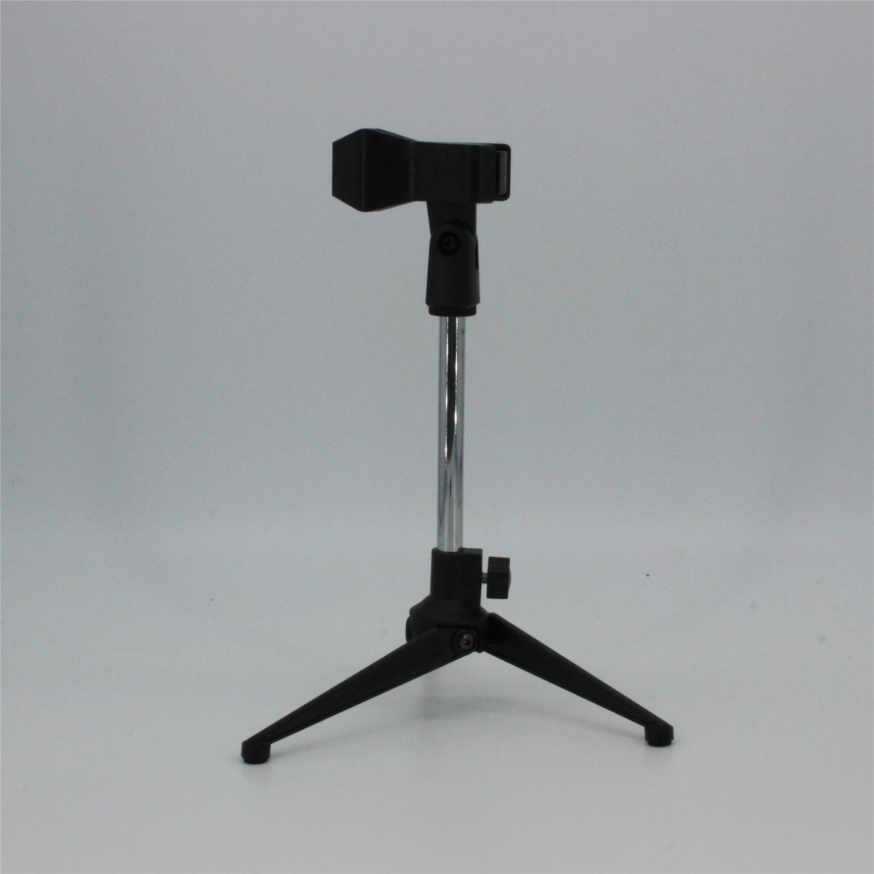 厂家直销金属话筒支架直播主播会议专用固定支架桌面三脚架
