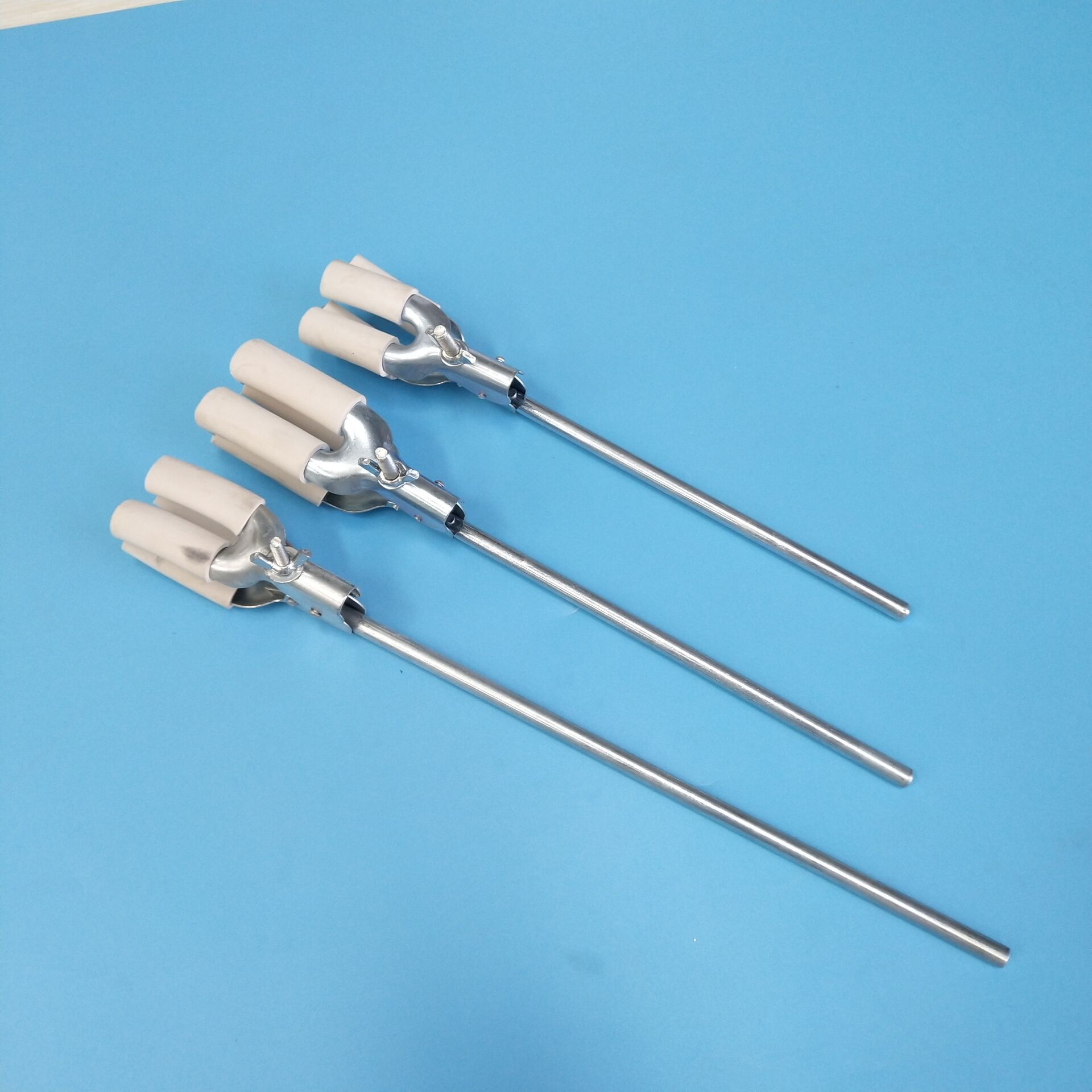 大号 镀锌四爪万用夹 长30cm 实验室万能夹 万用烧杯烧瓶固定夹