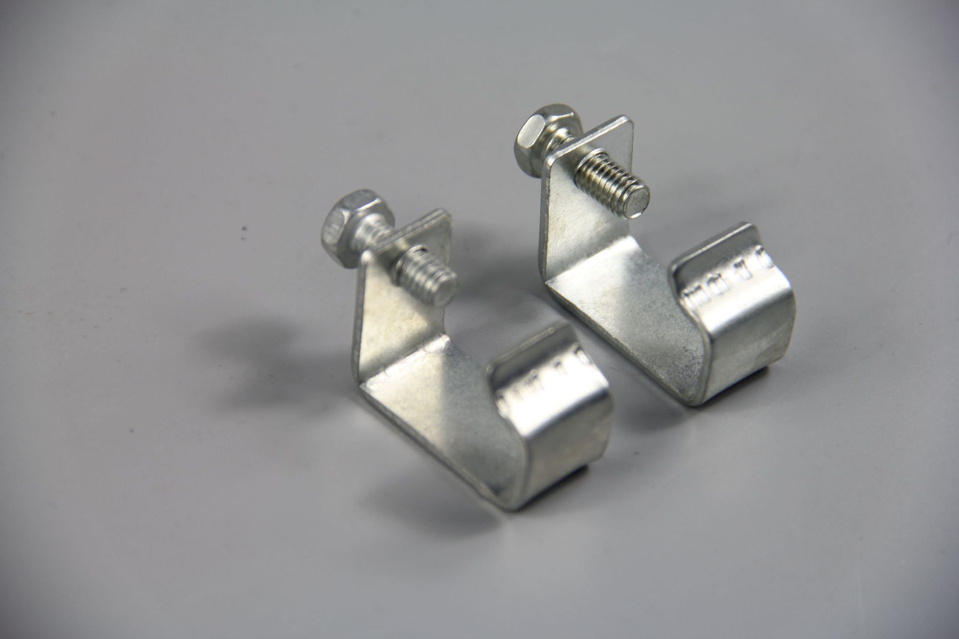 桥架方型扣锁双梯边桥架玻璃钢桥架扣锁卡扣铝合金桥架扣锁