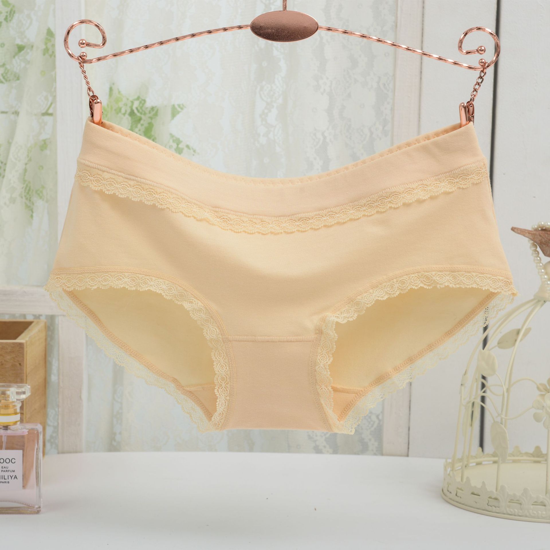 【80-120斤】蕾丝内裤女士性感提臀彩棉纯棉底裆女士中腰平角内裤