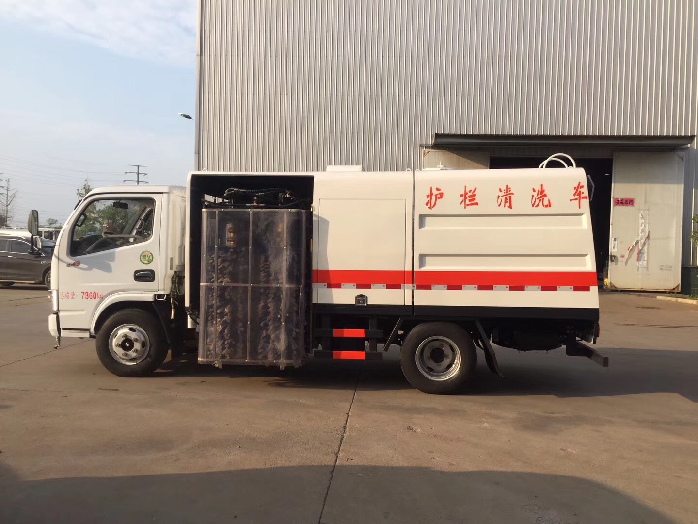 赤壁江铃道路护栏清洗车13597828032