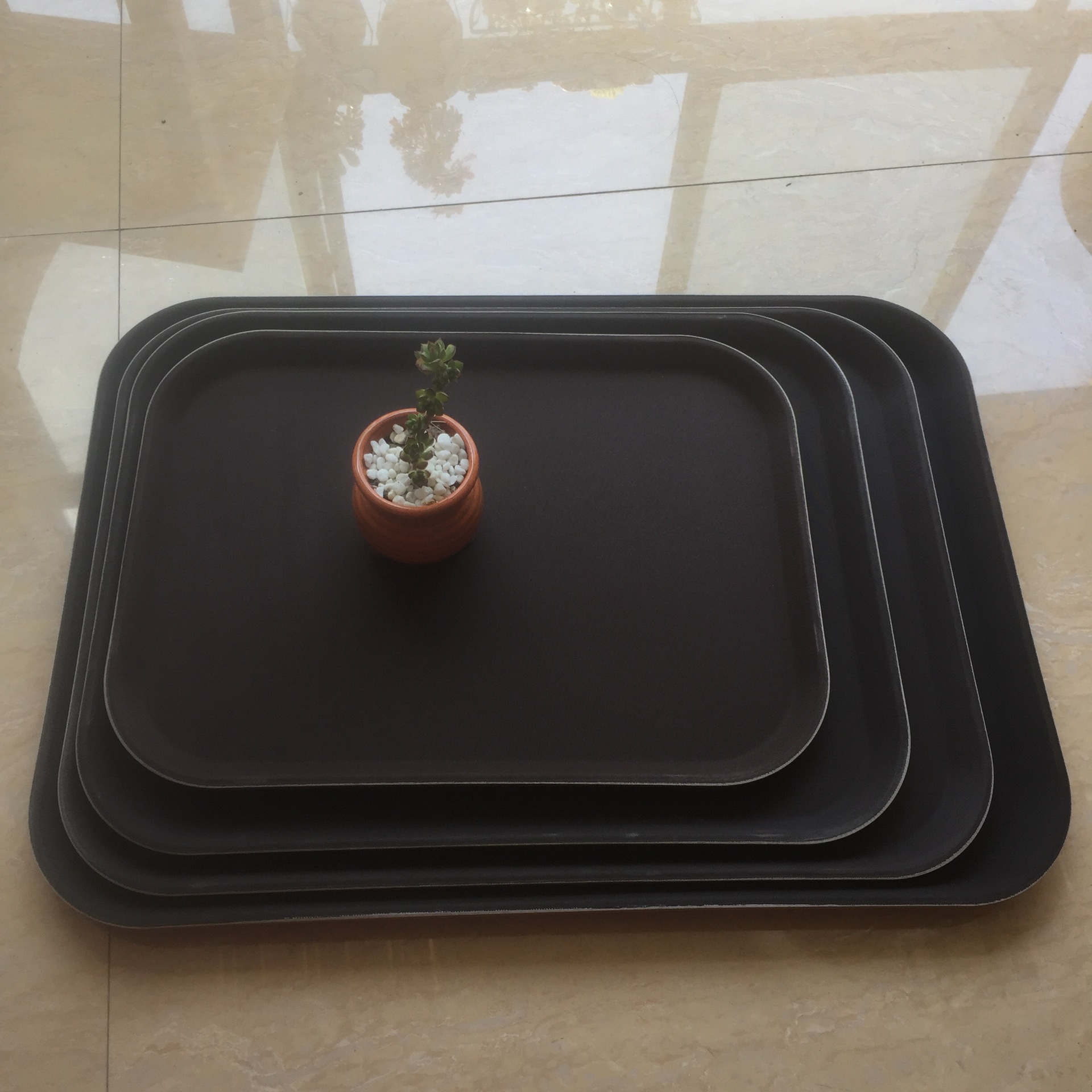 钢化防滑无痕塑料大托盘欧式餐厅酒店长方圆形专业服务生托盘批发