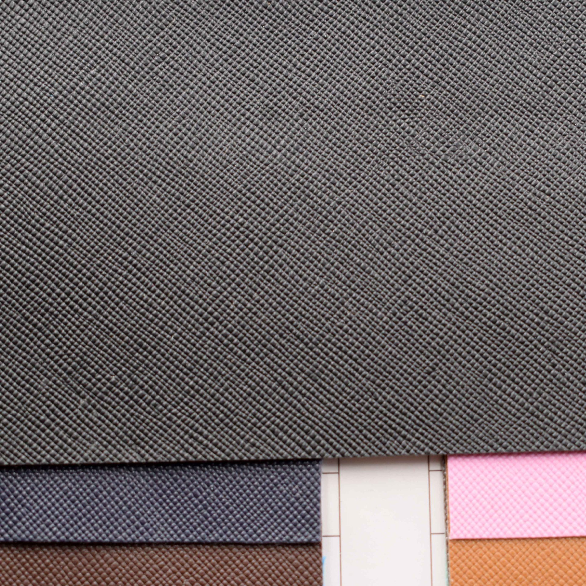 5水刺底十字纹pvc人造革手袋箱包革包装工艺品面料工厂现货批发