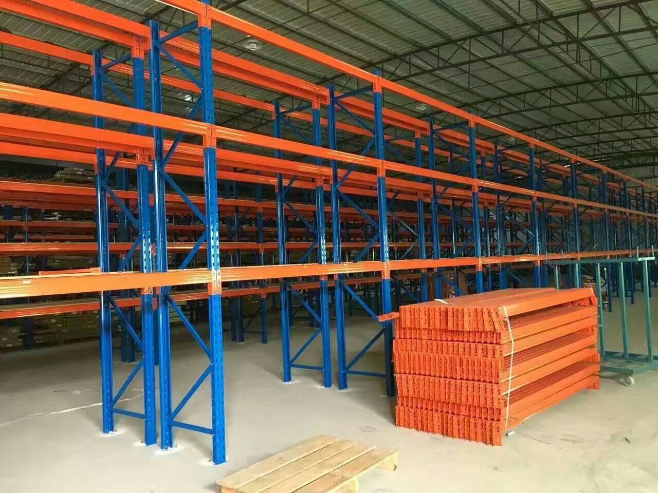 卡板托盘货架重型货架定制重型仓储每层1.5吨承重库房布匹载重架