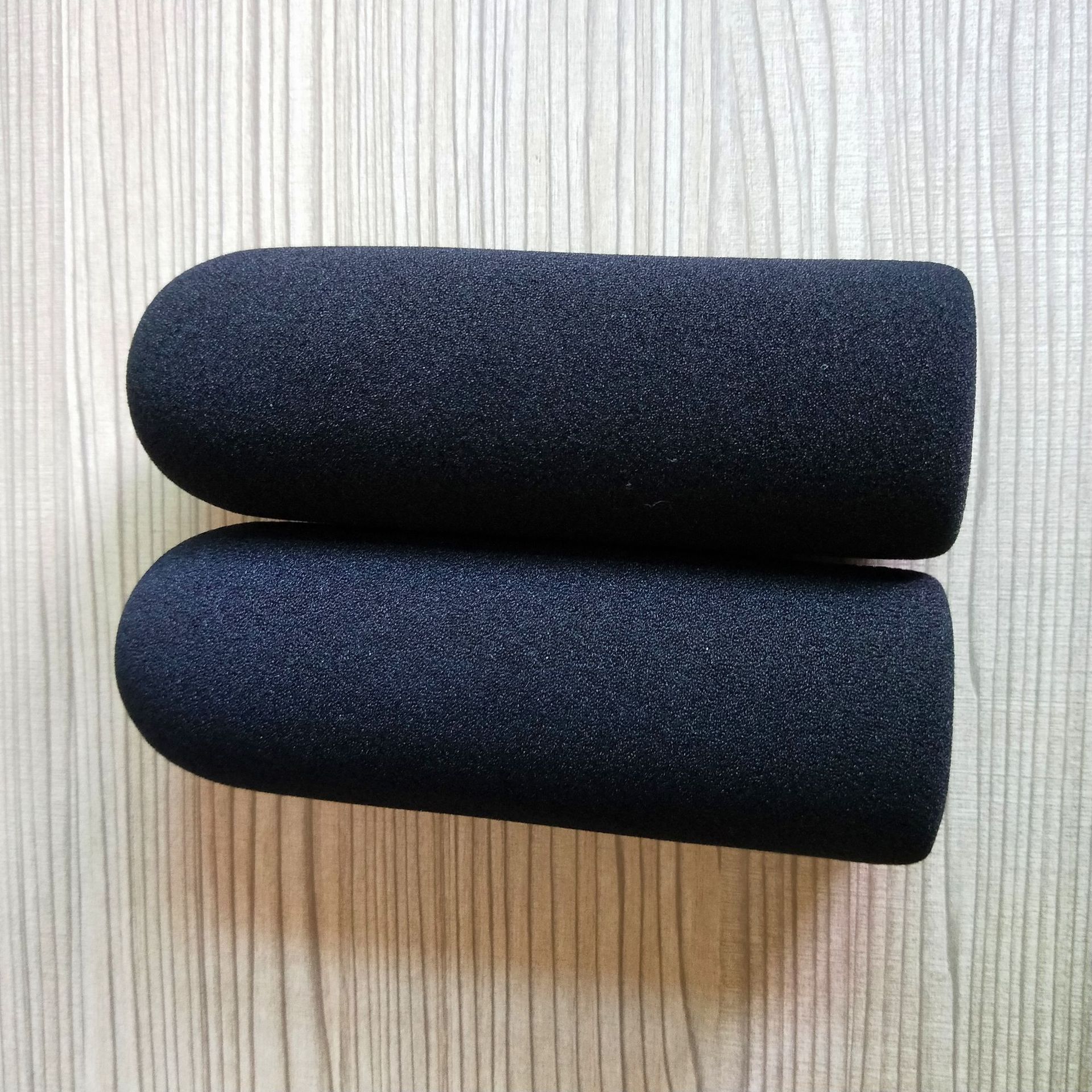 专业定制带logo高档植绒电视台海绵话筒套 采访麦克风套