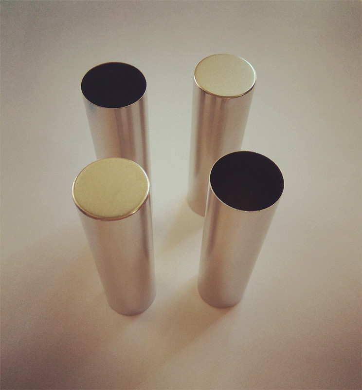 新能源动力电池圆柱钢壳外径18.10,内径17.66,高度68.30,壁厚0.