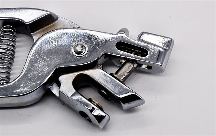 猪用耳孔钳耳洞钳子记号钳猪场专用标记缺口钳打圆孔耳缺钳