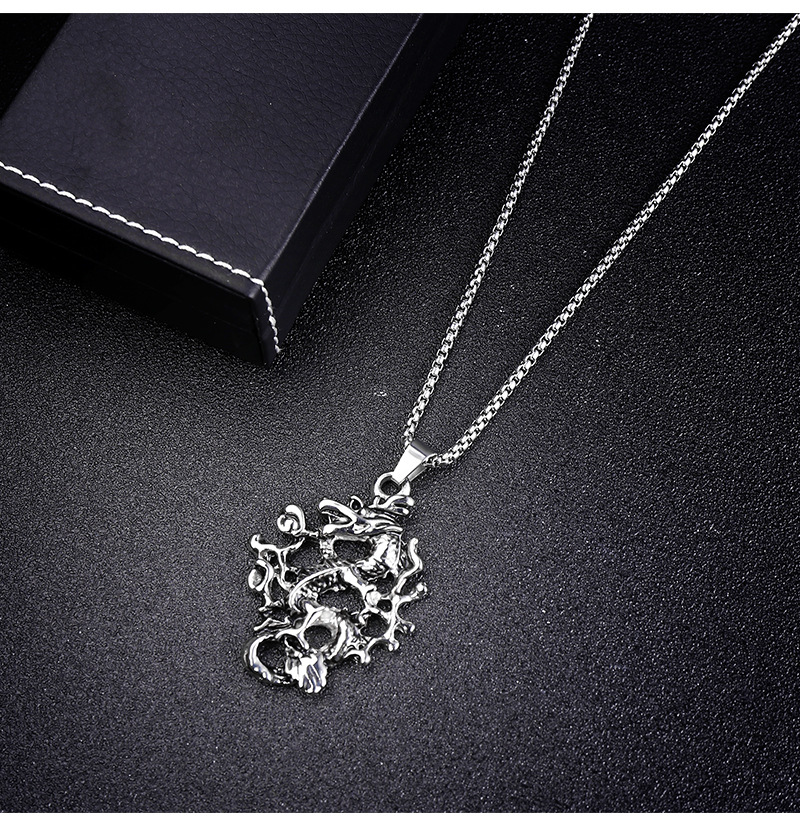生肖龙项链欧美复古钛钢项链吊坠龙图腾银色男士项链不锈钢饰品