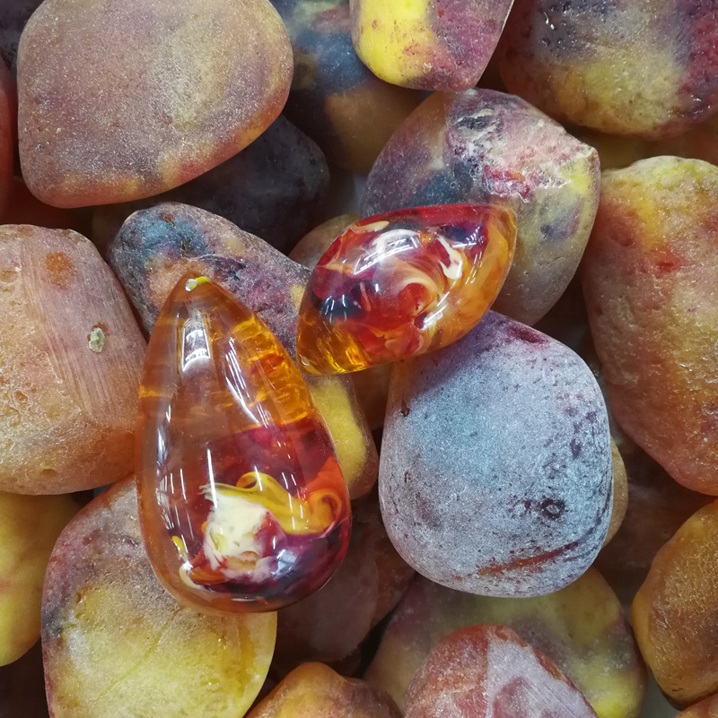 跑江湖景区展销会热销二代人工合成波罗的海琥珀蜜蜡原石厂家直销