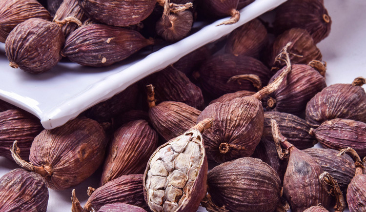 火锅底料_厂家直销云南无烟 红草果草果仁火锅底料卤料调味品散装 - 