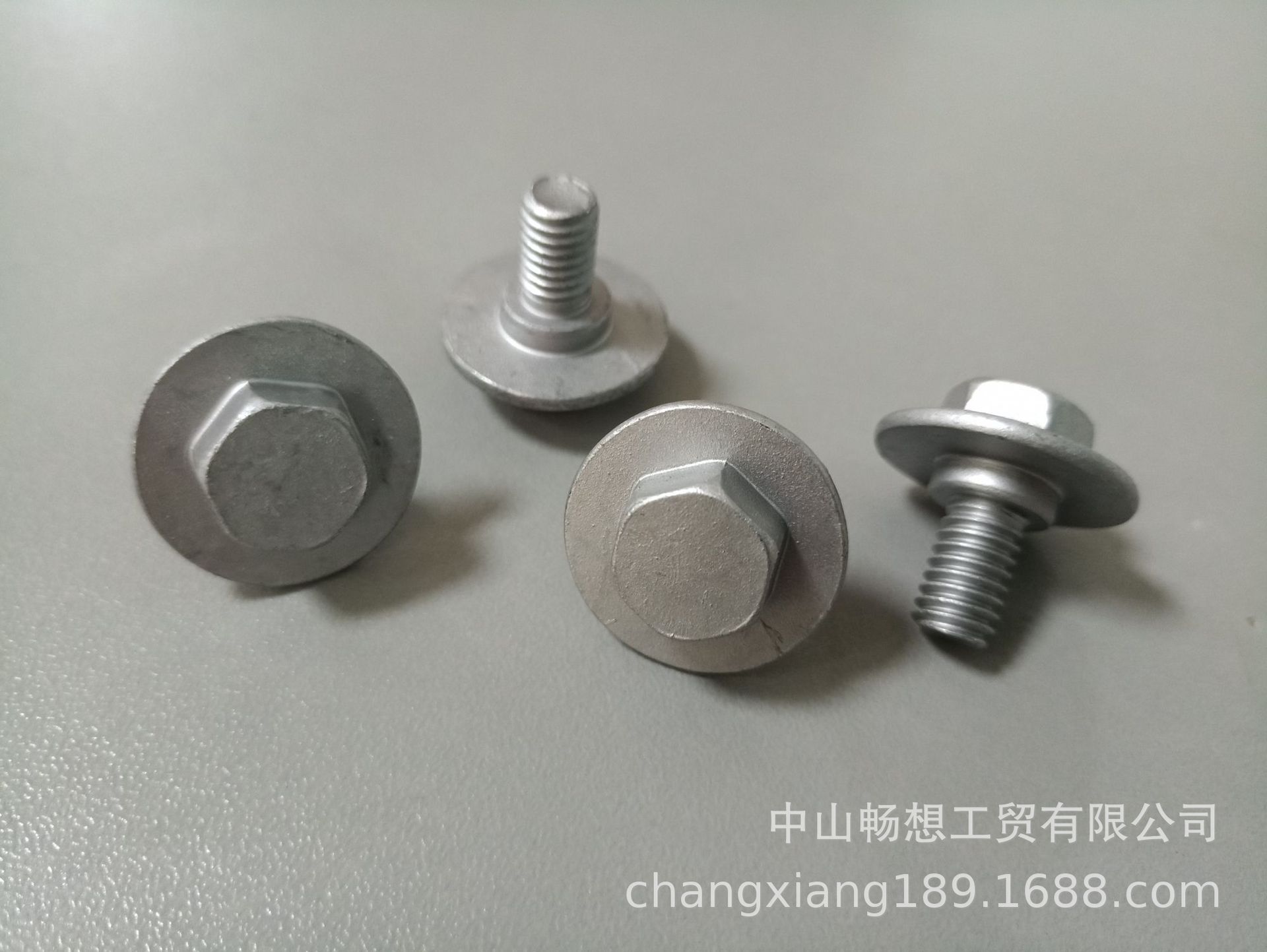 生产销售六角带垫螺丝达克锈六角螺栓外六角汽车螺丝紧固件