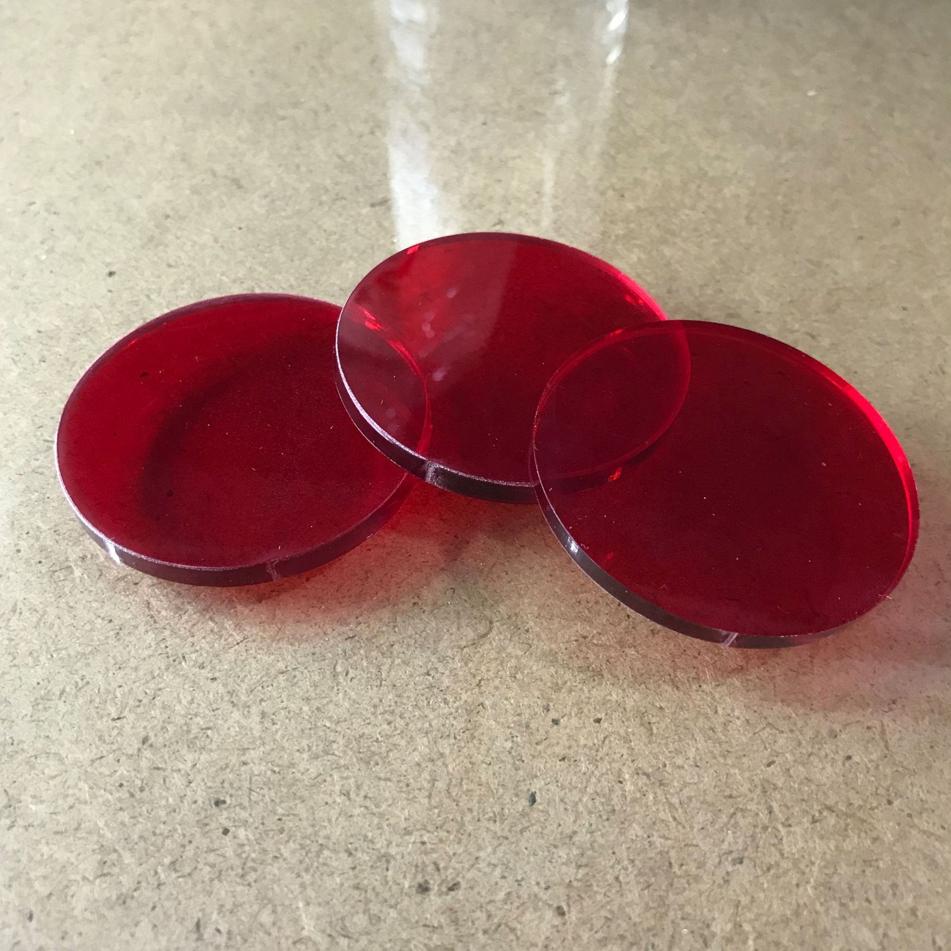 4mm半透明红色亚克力片 透明红有机玻璃激光切割 pmma片cnc雕刻