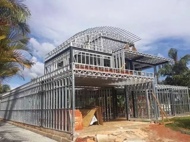 【案例赏析】 - 轻钢别墅建造的过程