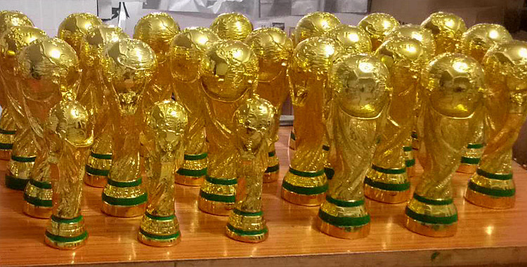 世界杯奖杯摆件 树脂镀金大力神杯模型纪念礼品 足球比赛奖杯定制