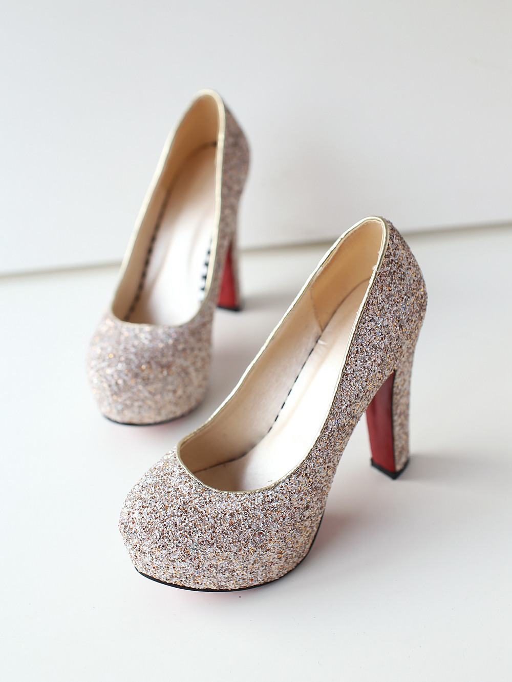 2016单鞋粗跟高跟婚礼鞋白色亮片新娘鞋夜店公主伴娘鞋子浅口婚鞋