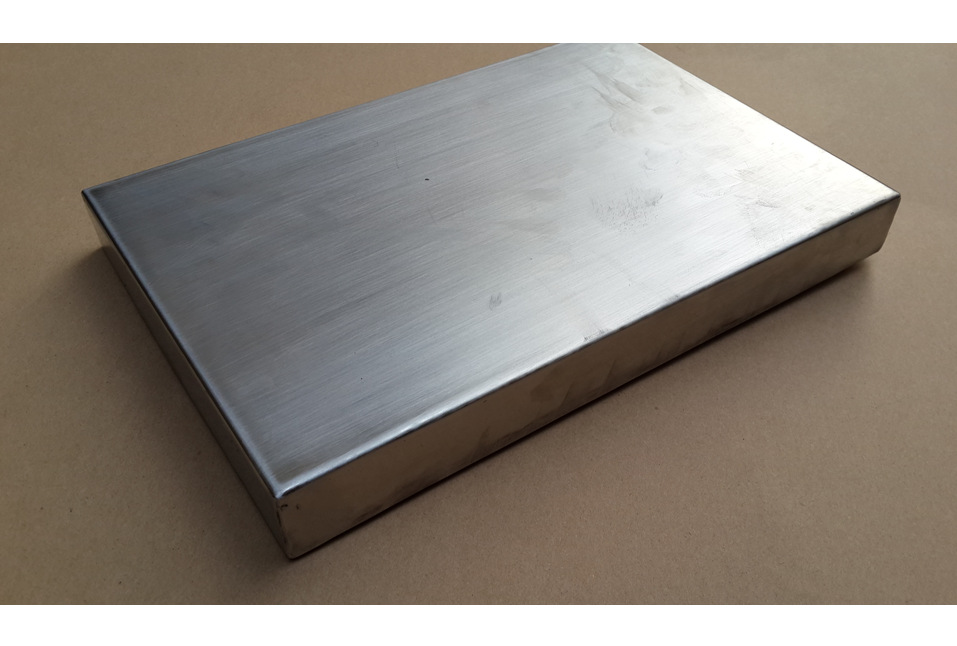 工厂直销订做强磁板厂家,不锈钢磁力板