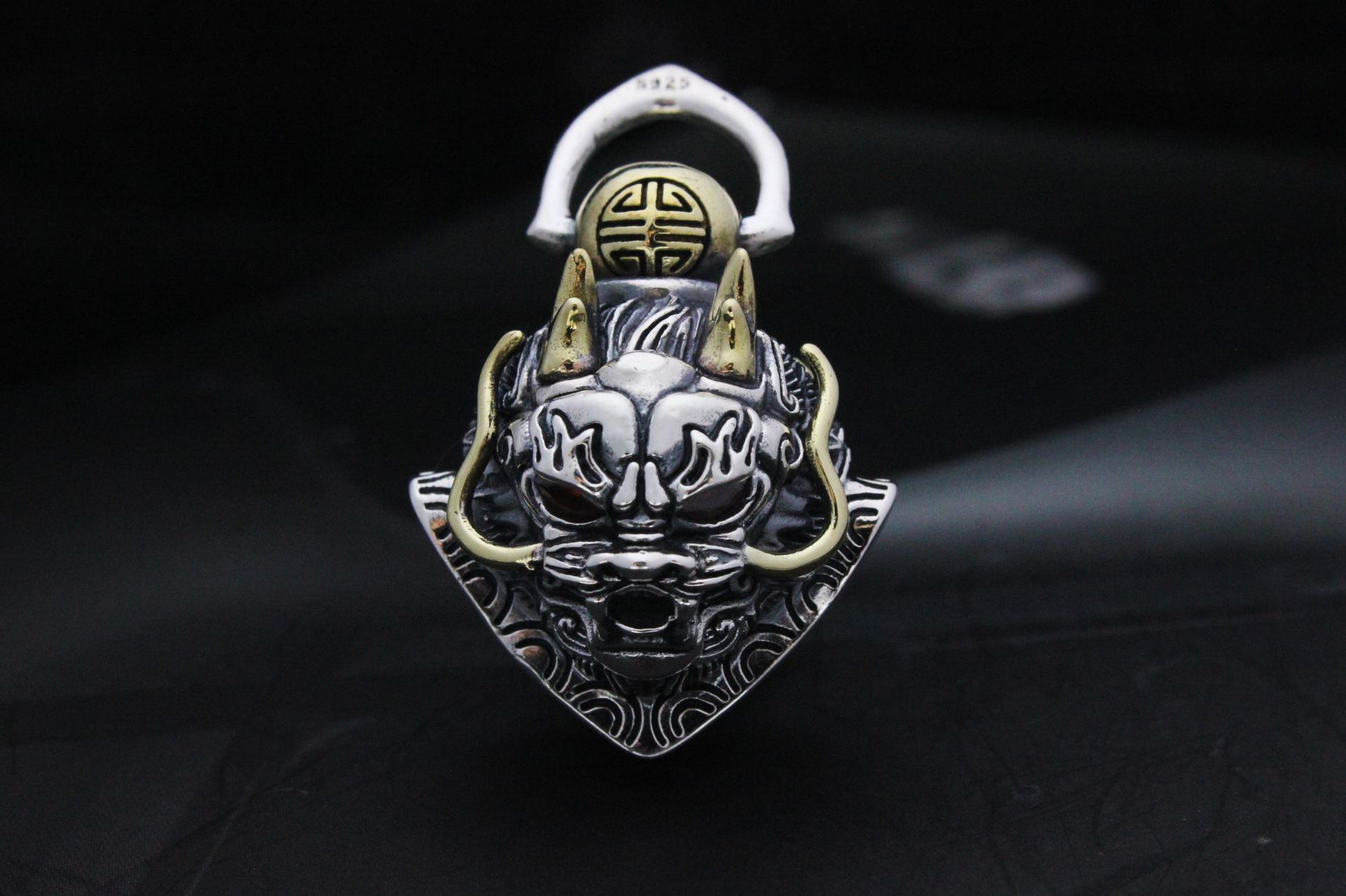 三口千银龙头纯银s925吊坠3d雕刻龙绕祥云驱魔铃铛晃动可响银挂件