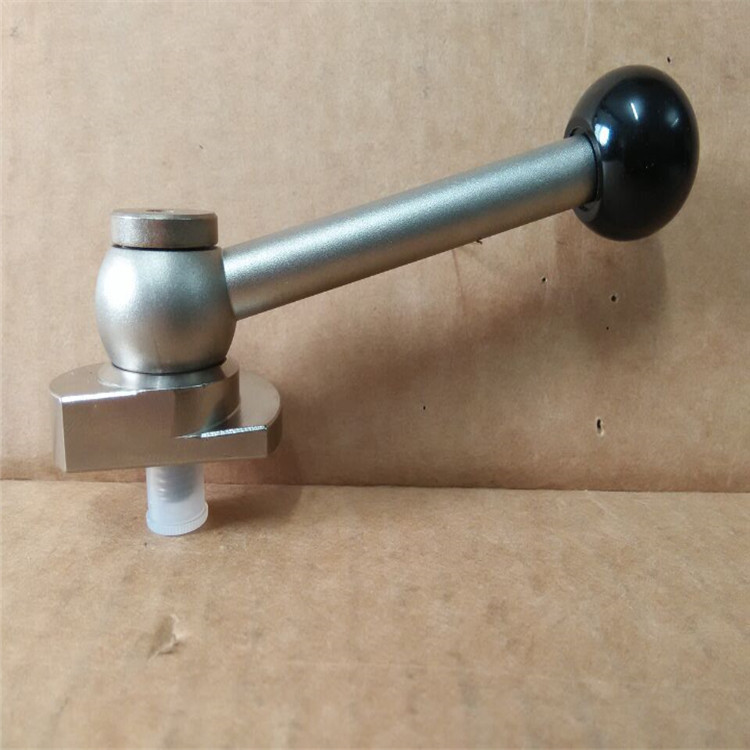 6 凸轮式锁紧杆