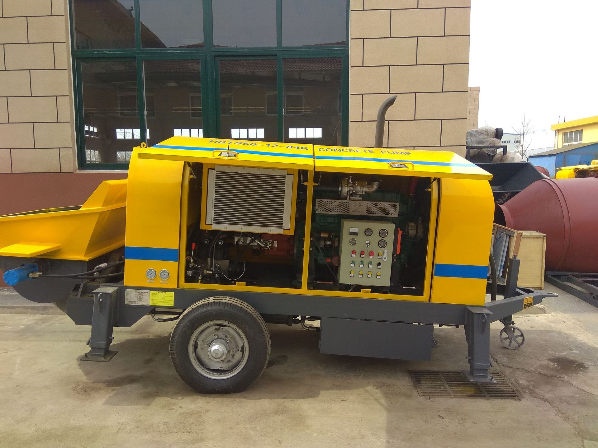 hbt50输送泵 混泥土输送泵 混凝土输送泵 50柴油泵 地泵