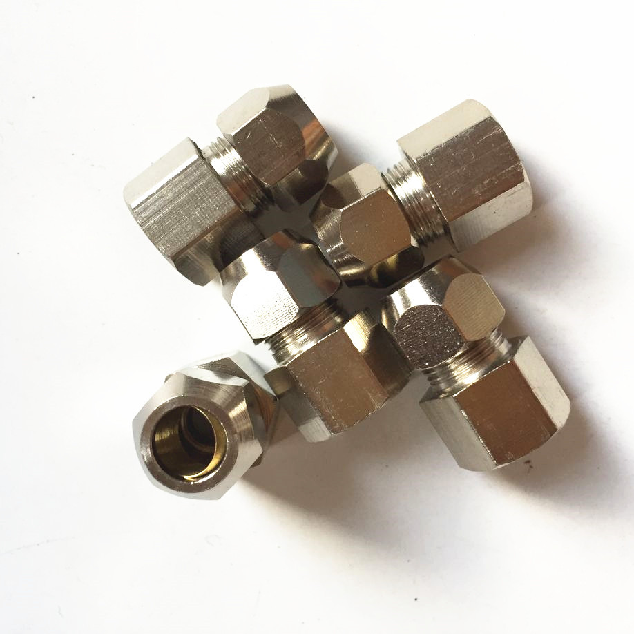 卡套内接 铜管卡套内丝螺纹pcf4-02 m14*1.5 m20*1.5 6-1 8-04