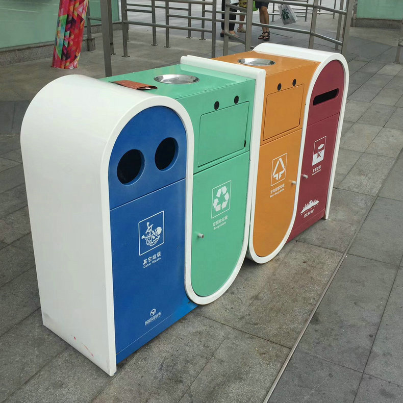 玻璃钢钢制垃圾桶