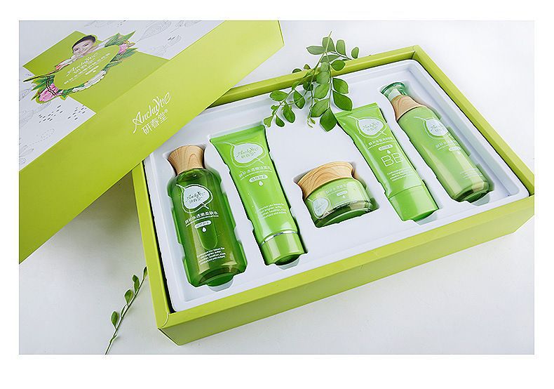 研春堂鲜补水透嫩护肤套装面部护理五件套保湿活肤滋润套盒批发