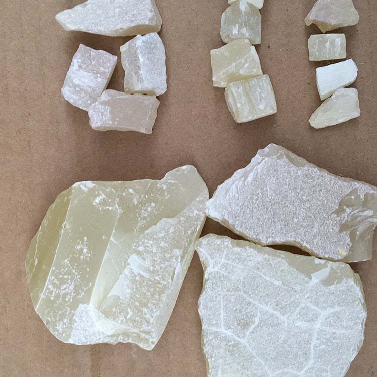 供应直销 高品质膜料硫化锌晶体zns 块状硫化锌 镀膜硫化锌