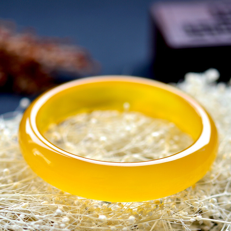 黄玛瑙玉髓手镯冰种窄条玛瑙镯子玉石工艺品饰品黄色玉髓镯子