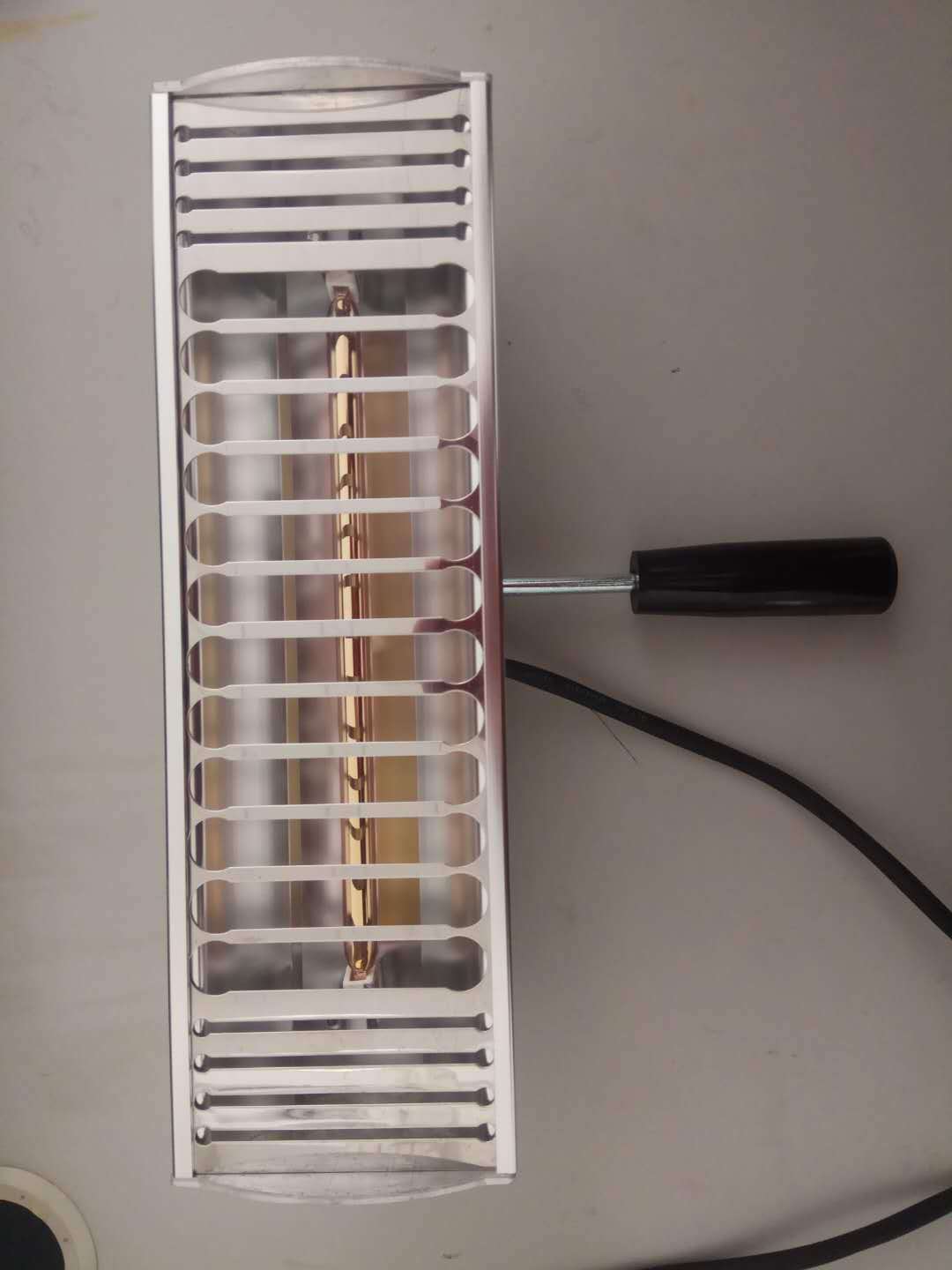 汽车太阳膜烤灯 手持烤漆灯 隔热膜测试仪 油漆喷漆手持烤漆灯